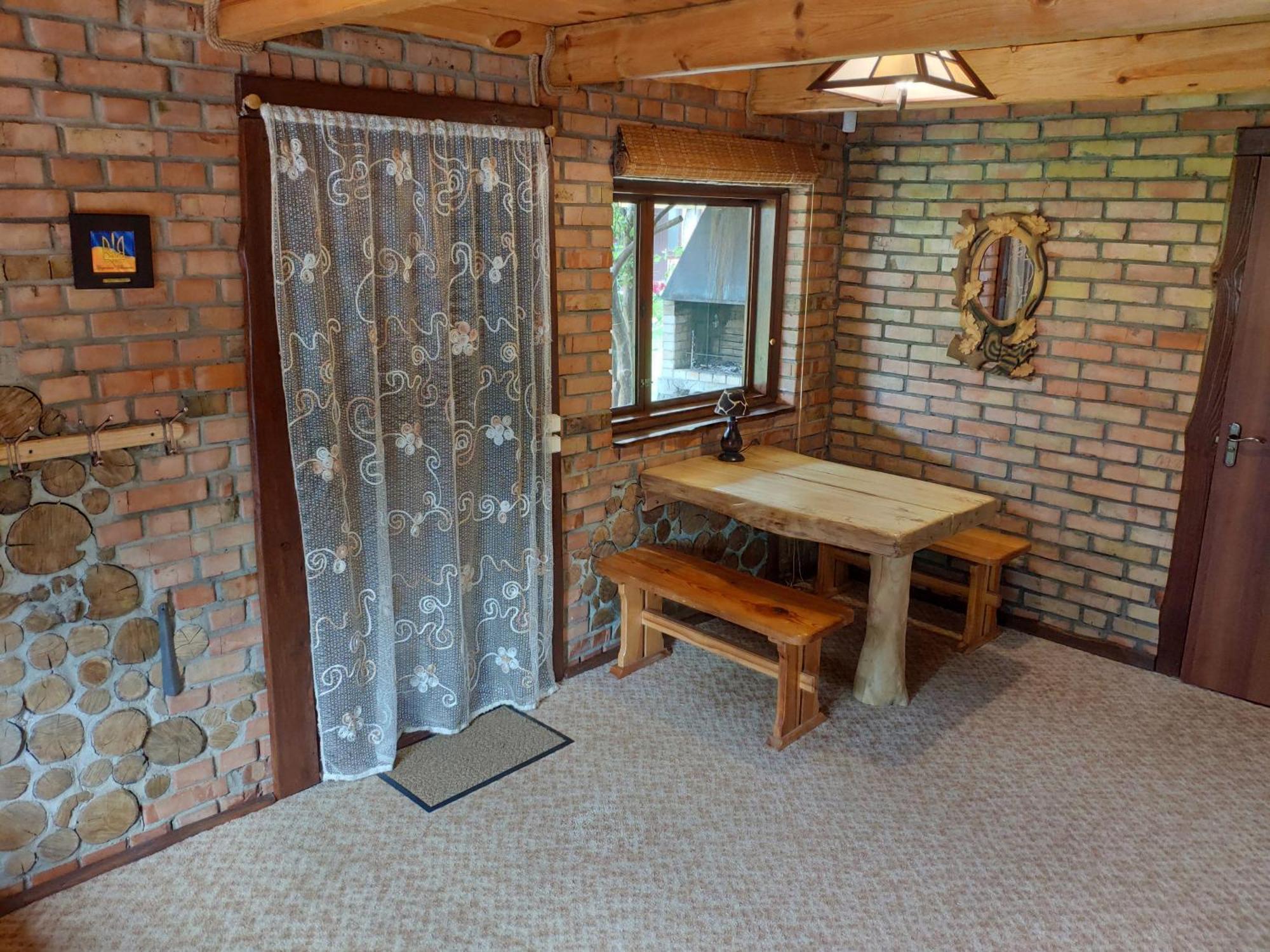 スヴィチャスZelenyi Raiアパートメント 部屋 写真